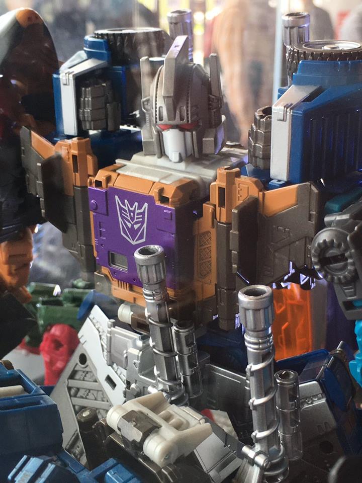 Transformers News: TakaraTomy Transformers Unite Warriors - UW-07 Bruticus On Display