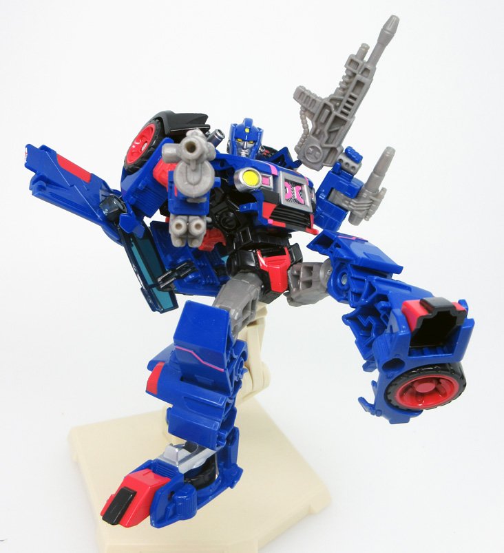 Transformers News: New Image - Takara Tomy Transformers Legends LG29 Wheelie, LG30 Weirdwolf and LG20 Skids