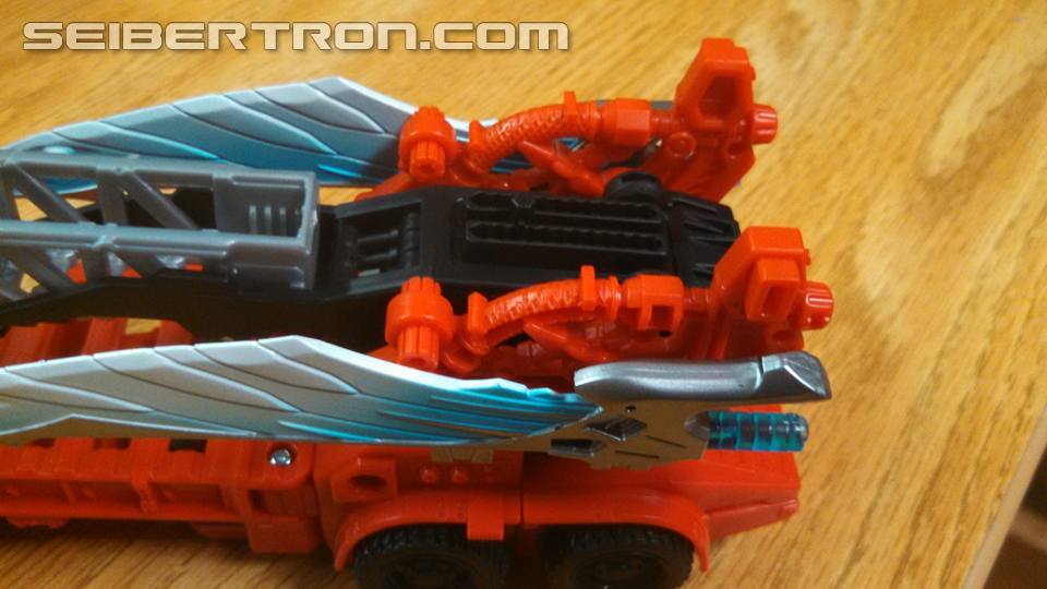 Transformers News: Pictorial Review and Tips: Combiner Wars Fan Built Bot: Victorion and the Rust Renegades Transformers News: Pictorial Review and Tips: Combiner Wars Fan Built Bot: Victorion and the Rust Renegades