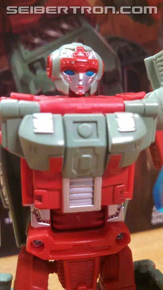 Transformers News: Pictorial Review and Tips: Combiner Wars Fan Built Bot: Victorion and the Rust Renegades Transformers News: Pictorial Review and Tips: Combiner Wars Fan Built Bot: Victorion and the Rust Renegades