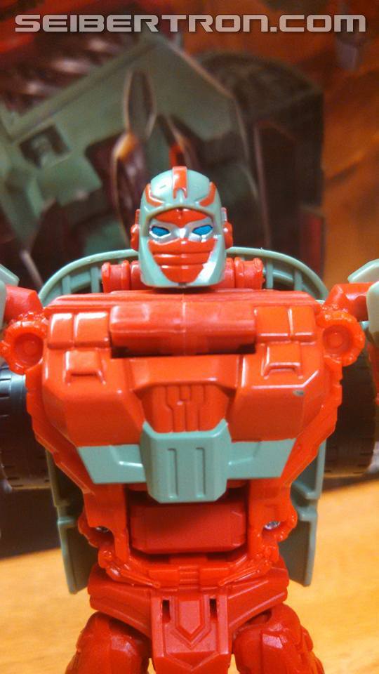 Transformers News: Pictorial Review and Tips: Combiner Wars Fan Built Bot: Victorion and the Rust Renegades Transformers News: Pictorial Review and Tips: Combiner Wars Fan Built Bot: Victorion and the Rust Renegades