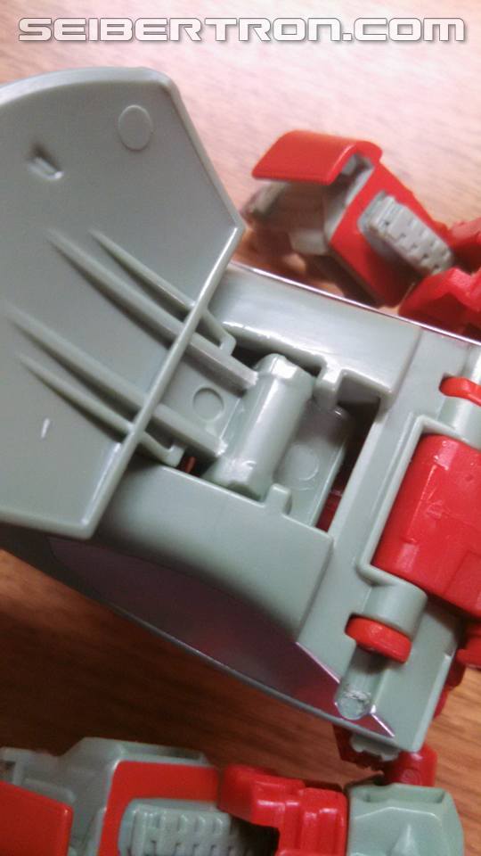Transformers News: Pictorial Review and Tips: Combiner Wars Fan Built Bot: Victorion and the Rust Renegades Transformers News: Pictorial Review and Tips: Combiner Wars Fan Built Bot: Victorion and the Rust Renegades