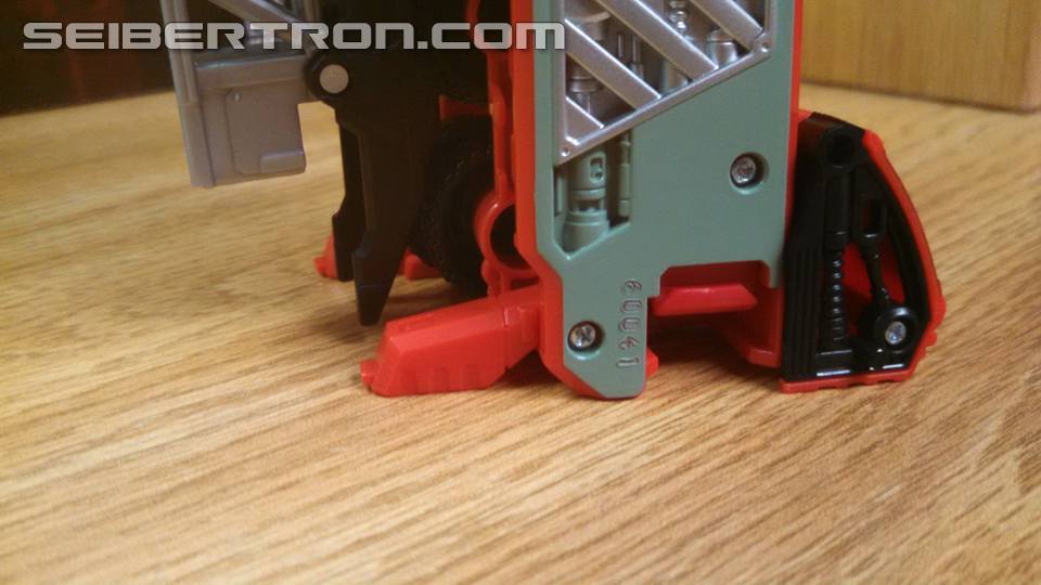 Transformers News: Pictorial Review and Tips: Combiner Wars Fan Built Bot: Victorion and the Rust Renegades Transformers News: Pictorial Review and Tips: Combiner Wars Fan Built Bot: Victorion and the Rust Renegades