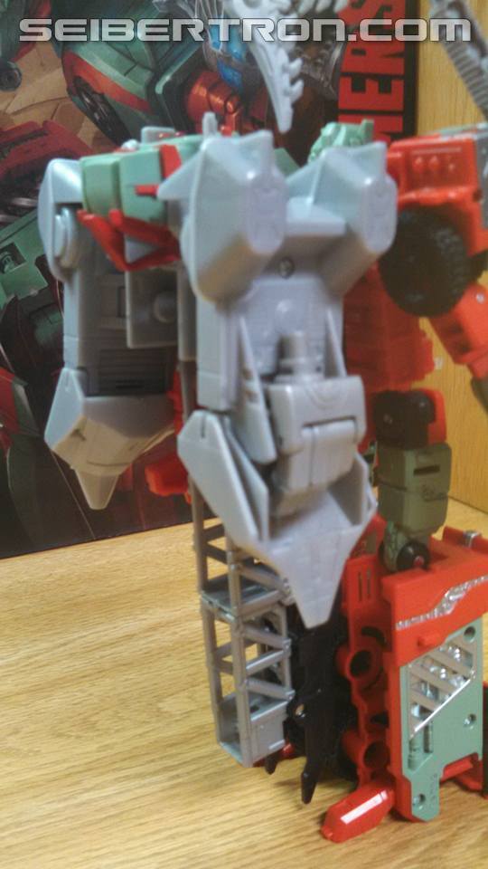 Transformers News: Pictorial Review and Tips: Combiner Wars Fan Built Bot: Victorion and the Rust Renegades Transformers News: Pictorial Review and Tips: Combiner Wars Fan Built Bot: Victorion and the Rust Renegades