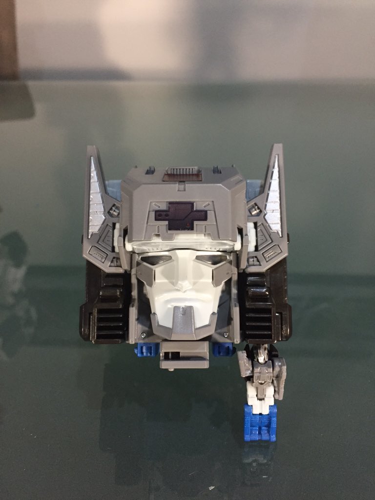 Transformers News: Transformers Titans Return Fortress Maximus In-Hand Transformers News: Transformers Titans Return Fortress Maximus In-Hand