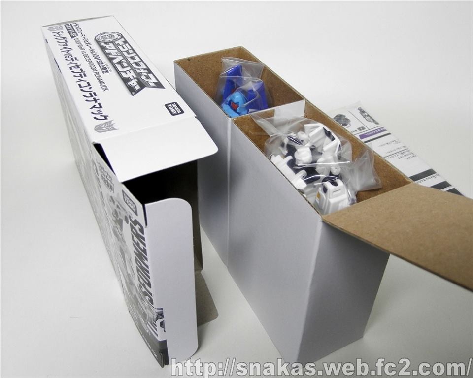Transformers News: In Hand Images for Takara Tomy Transformers TAV VS-SP Dogfight vs. Decepticon Runamuck Transformers News: In Hand Images for Takara Tomy Transformers TAV VS-SP Dogfight vs. Decepticon Runamuck