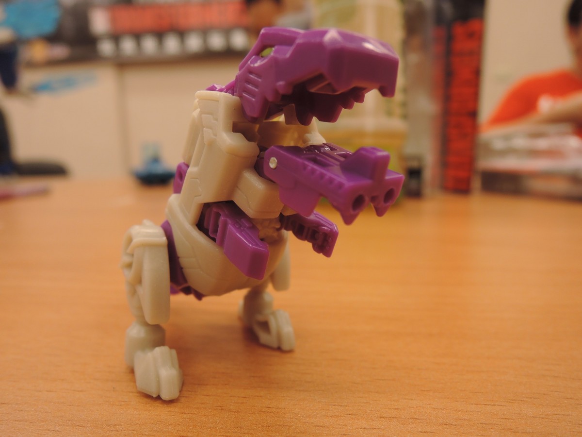 Transformers News: In-Hand - Transformers Titans Return Deluxes, Titan Masters, Fortress Maximus, Voyagers and More