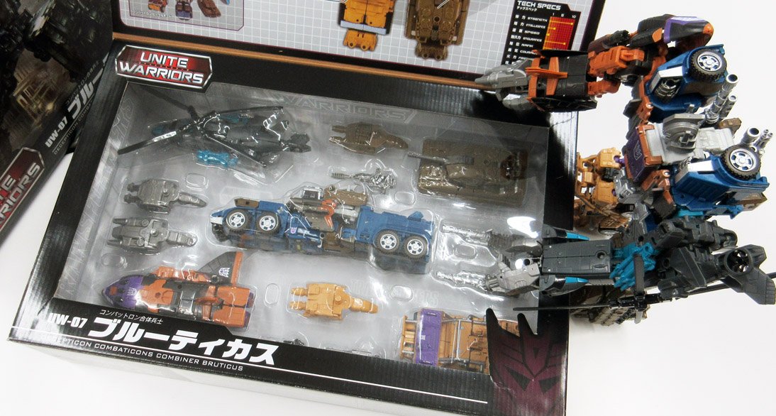 Transformers News: TakaraTomy Transformers Unite Warriors UW-07 Bruticus In-Package Transformers News: TakaraTomy Transformers Unite Warriors UW-07 Bruticus In-Package