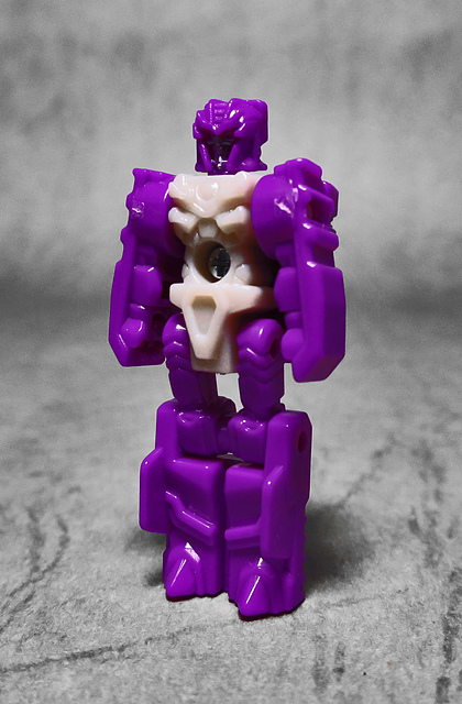 Transformers News: In-Hand Images - Transformers Titans Return Crashbash