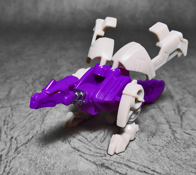 Transformers News: In-Hand Images - Transformers Titans Return Crashbash
