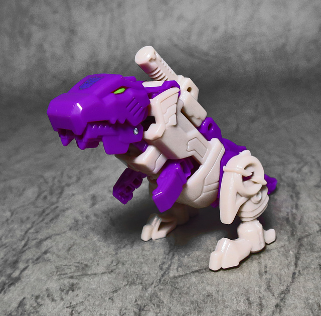Transformers News: In-Hand Images - Transformers Titans Return Crashbash