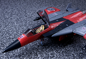 Transformers News: Official Images of Masterpiece Thrust