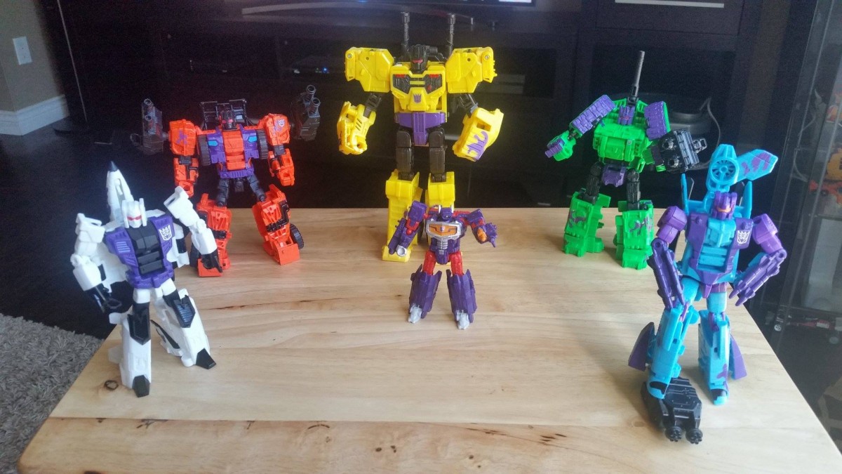 Transformers News: Transformers Combiner Wars G2 Bruticus Collector Set In-Hand Transformers News: Transformers Combiner Wars G2 Bruticus Collector Set In-Hand