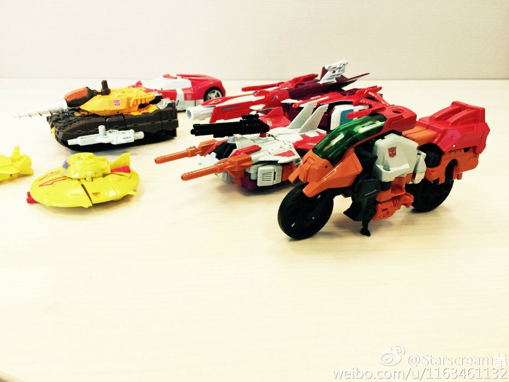 Transformers News: Transformers Combiner Wars Computron In-Hand Images