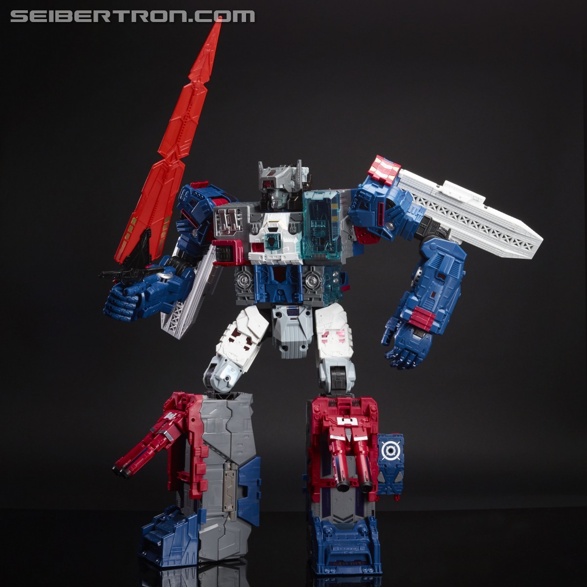 Transformers News: Additional images of SDCC 2016 Titans Return Fortress Maximus with Master Sword Transformers News: Additional images of SDCC 2016 Titans Return Fortress Maximus with Master Sword