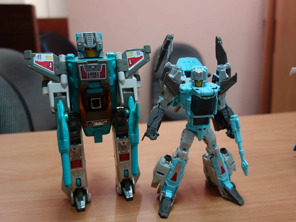 Transformers News: In Hand and G1 Comparison Images of Transformers Titans Return Chromedome and Highbrow