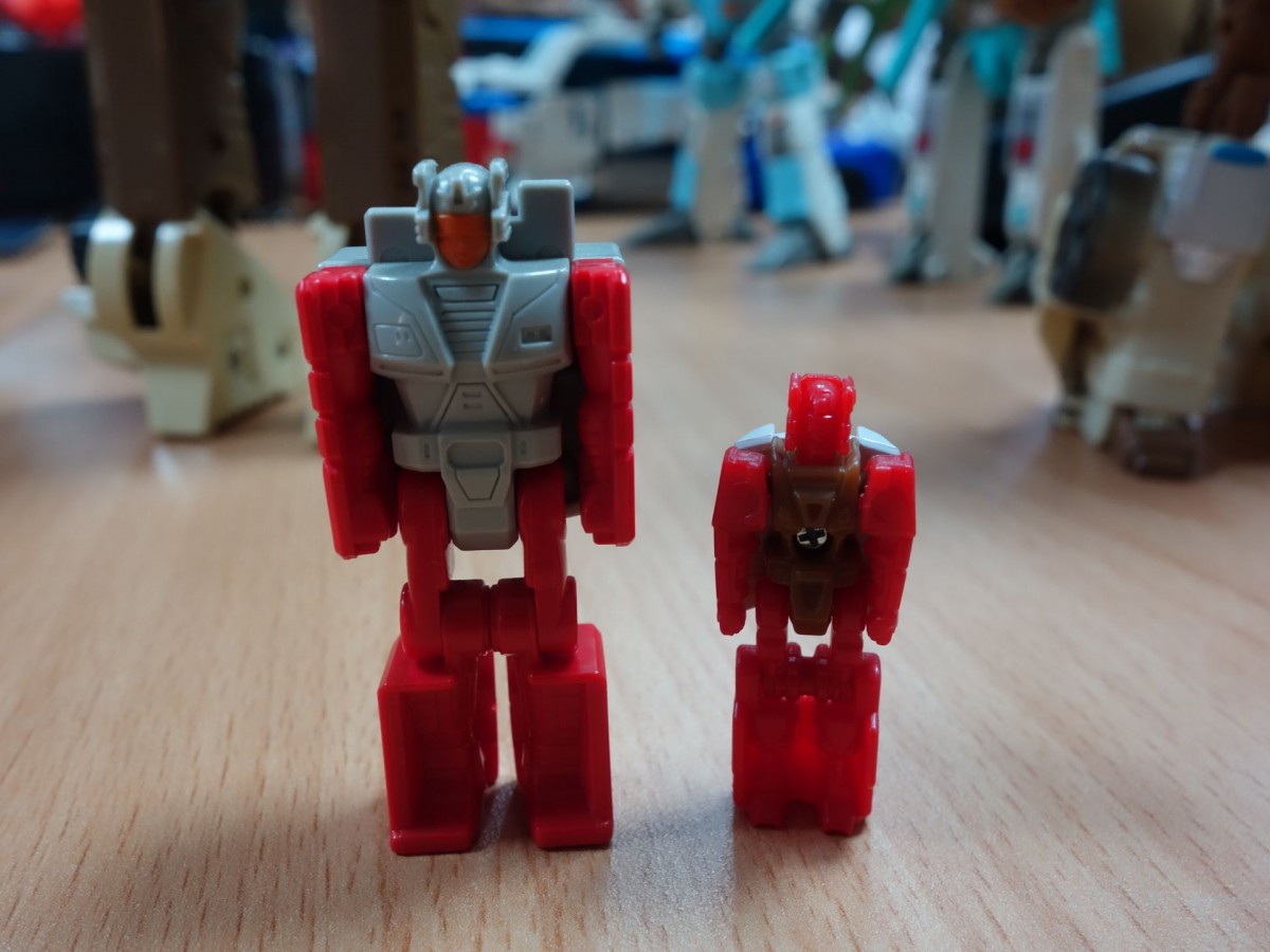 Transformers News: In Hand and G1 Comparison Images of Transformers Titans Return Chromedome and Highbrow