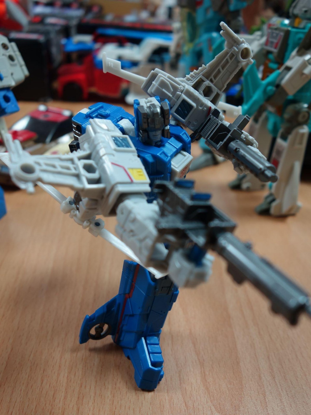 Transformers News: In Hand and G1 Comparison Images of Transformers Titans Return Chromedome and Highbrow