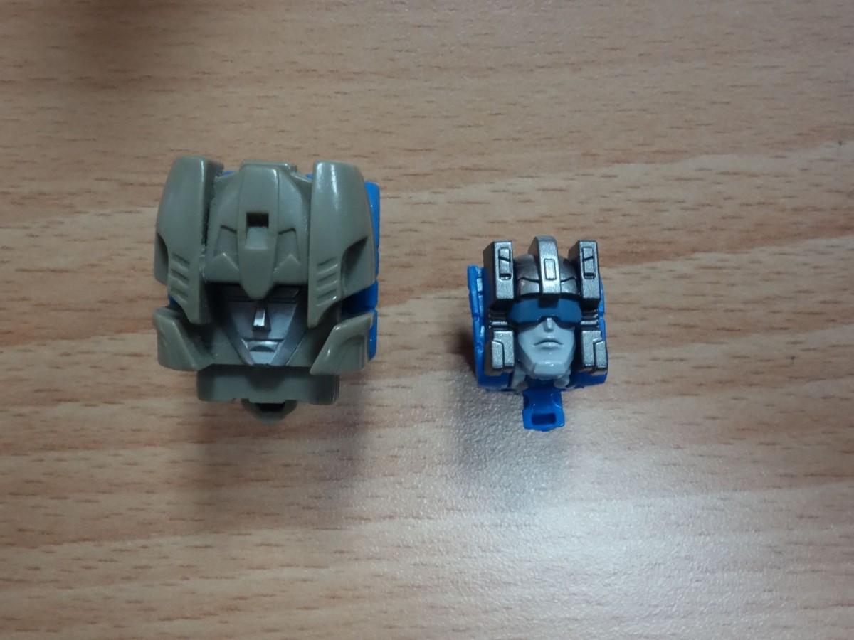 Transformers News: In Hand and G1 Comparison Images of Transformers Titans Return Chromedome and Highbrow