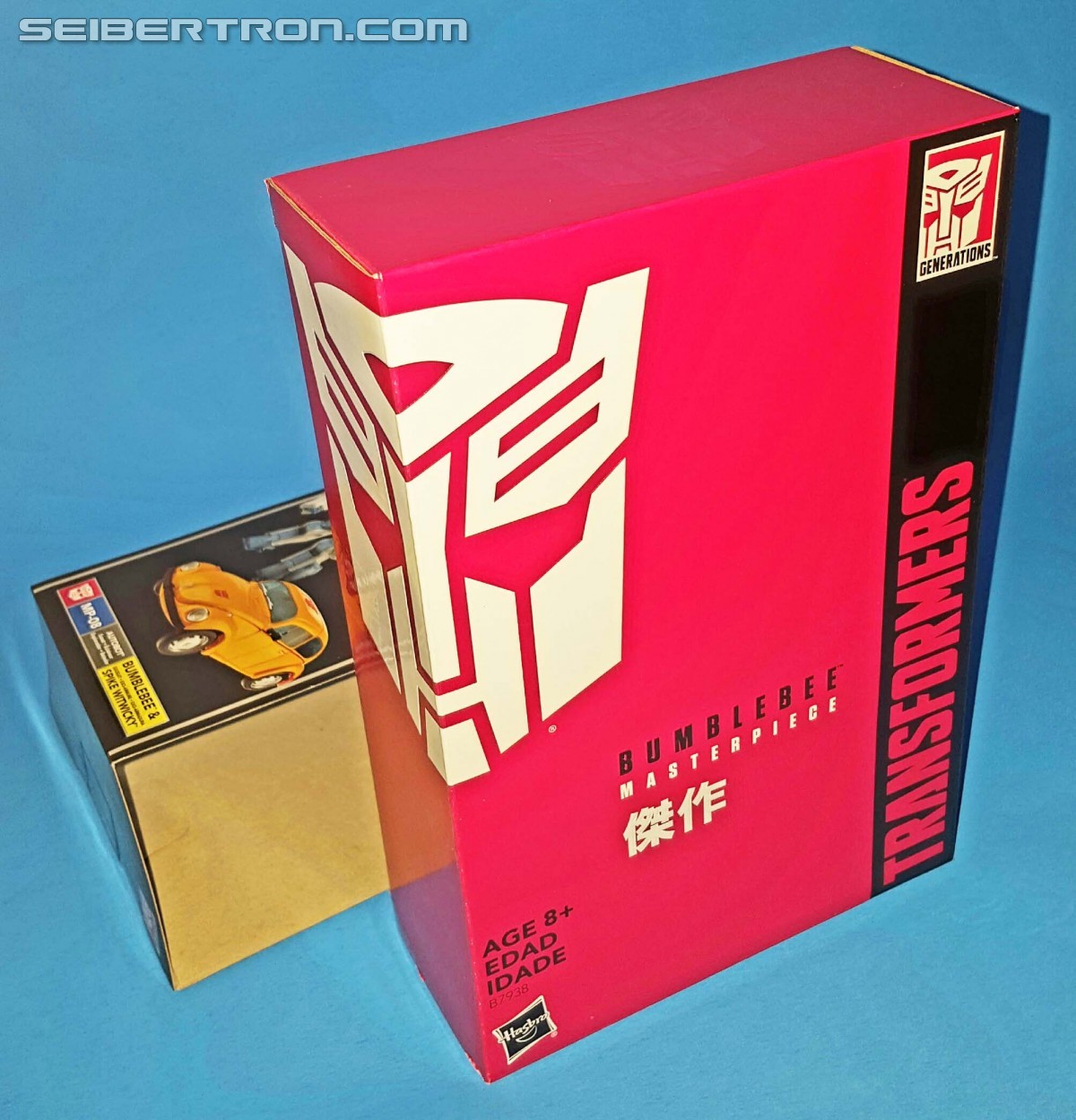 Transformers News: Hasbro Transformers Masterpiece MP-08 Bumblebee In Hand Comparison With MP-21 Transformers News: Hasbro Transformers Masterpiece MP-08 Bumblebee In Hand Comparison With MP-21