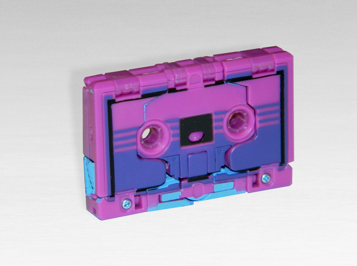 Transformers News: Transformers / G.I. Joe Collectors' Club Exclusive Blackcat, Toaster, G2 Megatron, Ratbat In Hand