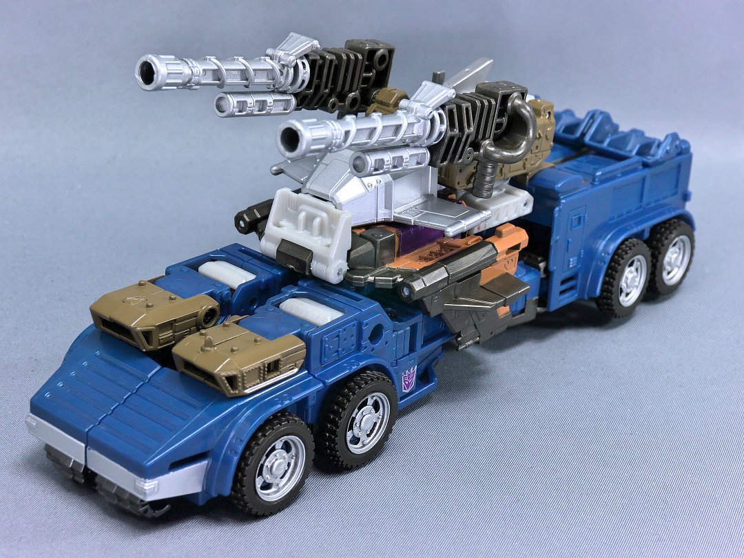 Transformers News: TakaraTomy Transformers Unite Warriors UW-07 Bruticus Comparisons