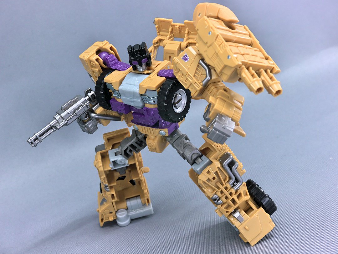 Transformers News: TakaraTomy Transformers Unite Warriors UW-07 Bruticus Comparisons