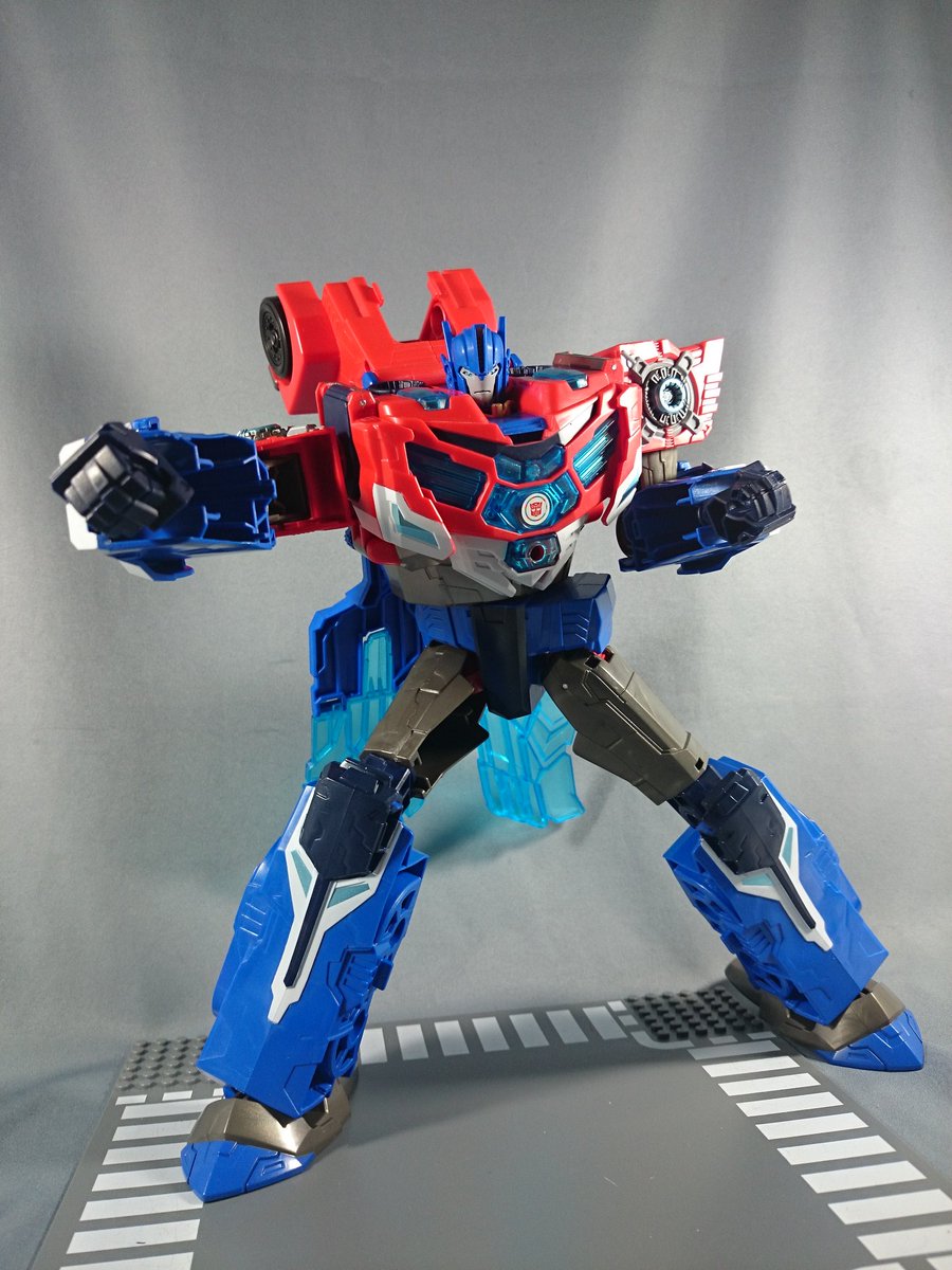 Transformers News: TakaraTomy Transformers Adventure TAV-50 Hypersurge Optimus Prime In-Hand Transformers News: TakaraTomy Transformers Adventure TAV-50 Hypersurge Optimus Prime In-Hand