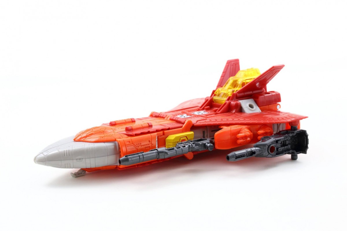 Transformers News: Transformers Titans Return In-Hand Galleries Voyager Class Sentinel Prime and Galvatron Transformers News: Transformers Titans Return In-Hand Galleries Voyager Class Sentinel Prime and Galvatron