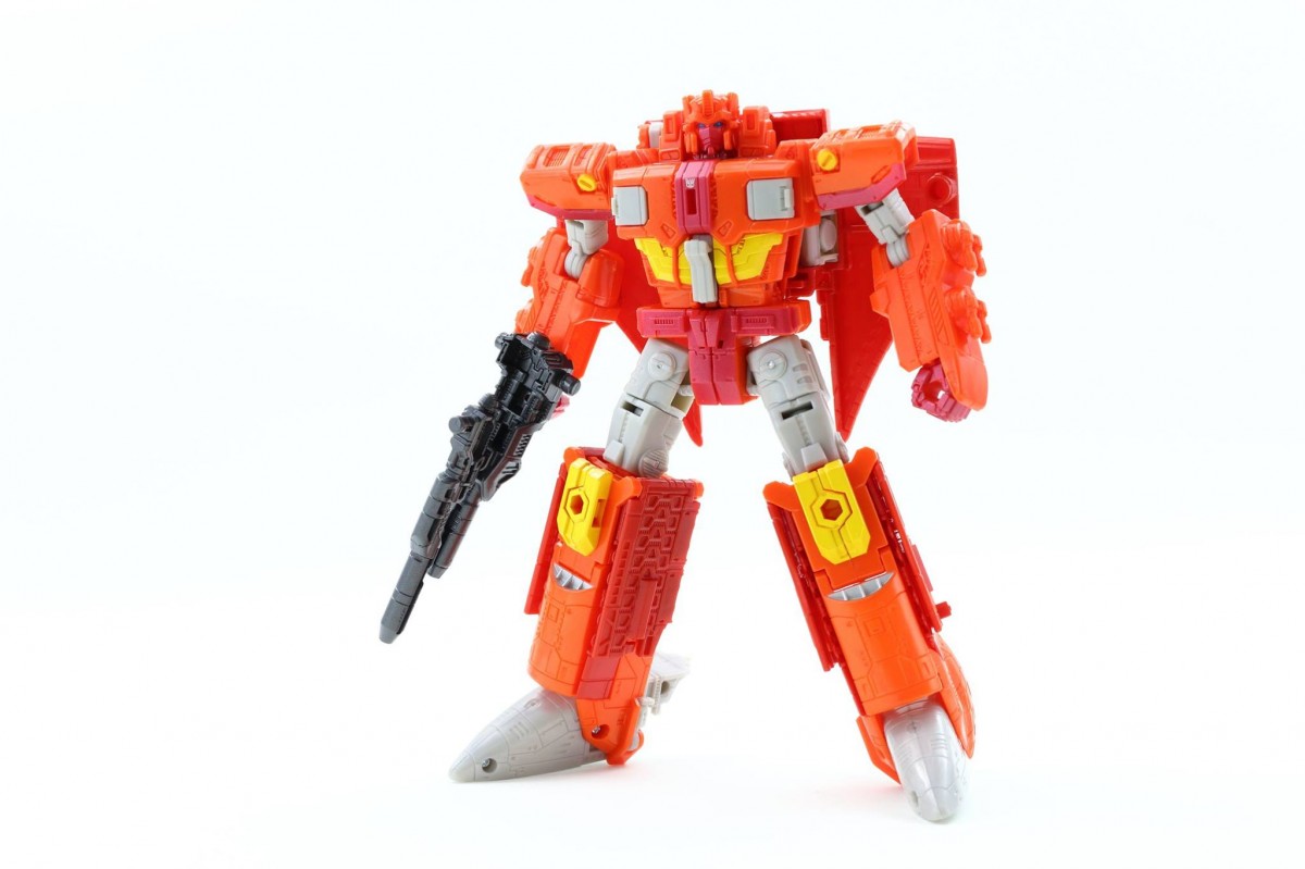 Transformers News: Transformers Titans Return In-Hand Galleries Voyager Class Sentinel Prime and Galvatron Transformers News: Transformers Titans Return In-Hand Galleries Voyager Class Sentinel Prime and Galvatron