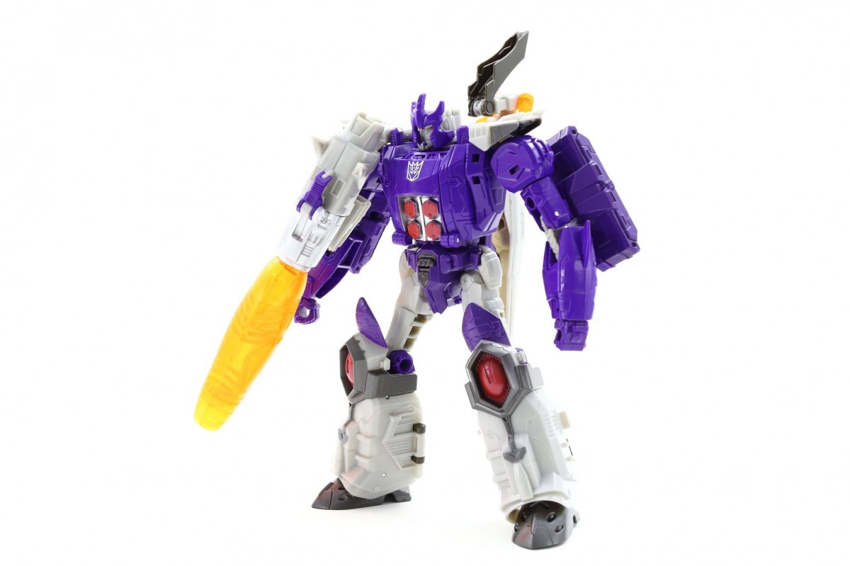 Transformers News: Transformers Titans Return In-Hand Galleries Voyager Class Sentinel Prime and Galvatron Transformers News: Transformers Titans Return In-Hand Galleries Voyager Class Sentinel Prime and Galvatron