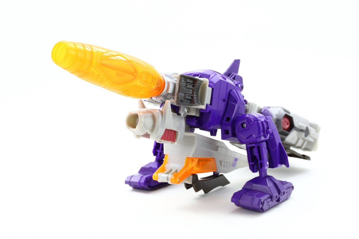 Transformers News: Transformers Titans Return In-Hand Galleries Voyager Class Sentinel Prime and Galvatron Transformers News: Transformers Titans Return In-Hand Galleries Voyager Class Sentinel Prime and Galvatron