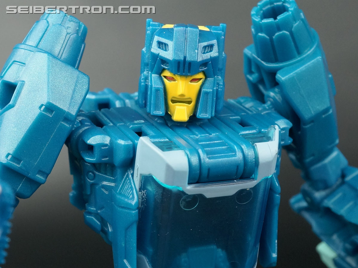 Transformers News: Transformers Titans Return Head Interchangeability Featuring Titan Masters Wave 1 and Deluxe Wave 1