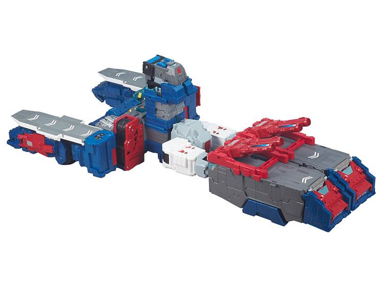 Transformers News: Transformers Titans Return Fortress Maximus now in-stock!