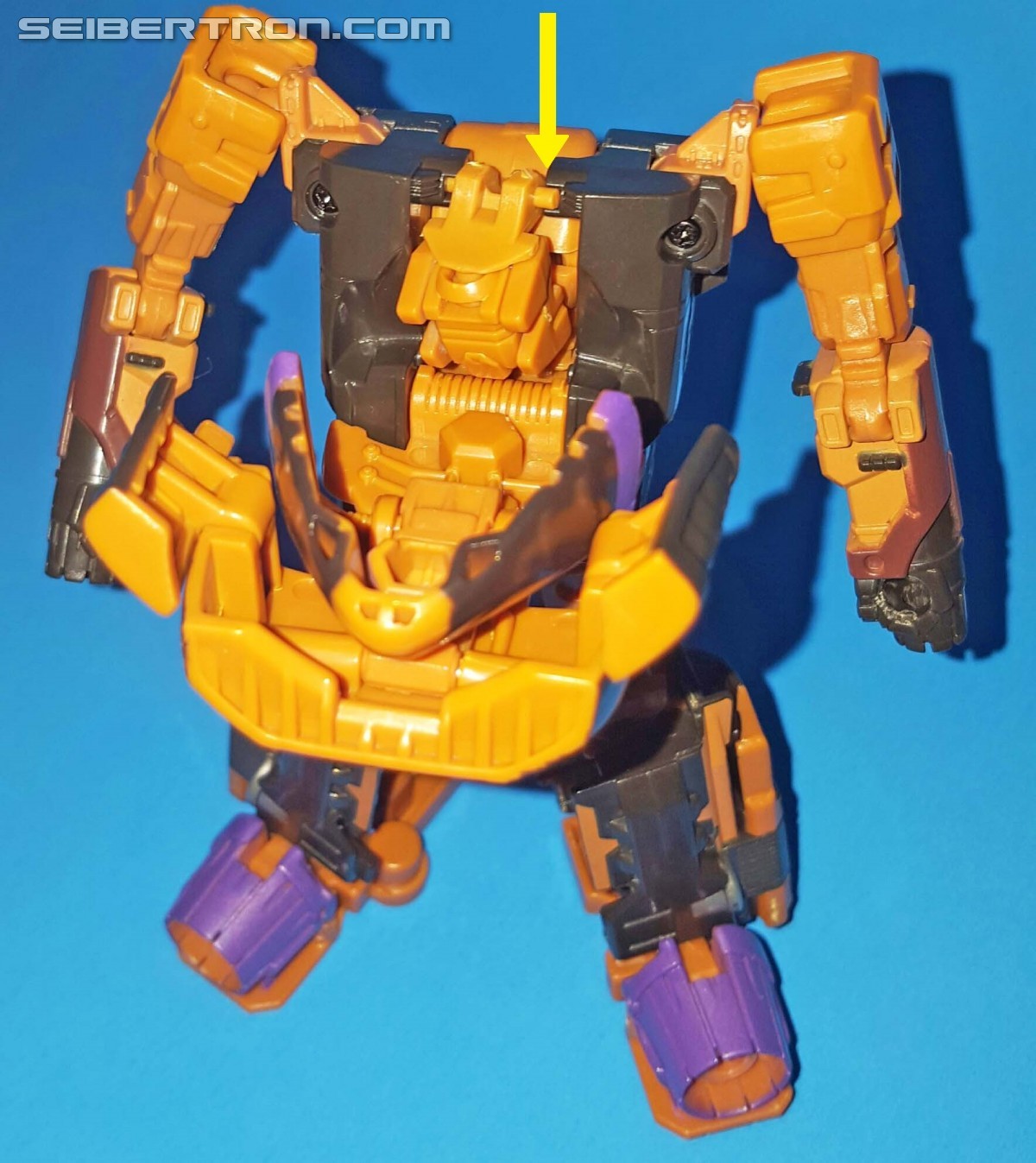 Transformers News: Battle Of The Brutici - Seibertron User Review: Unite Warriors, Combiner Wars, G2 Bruticus