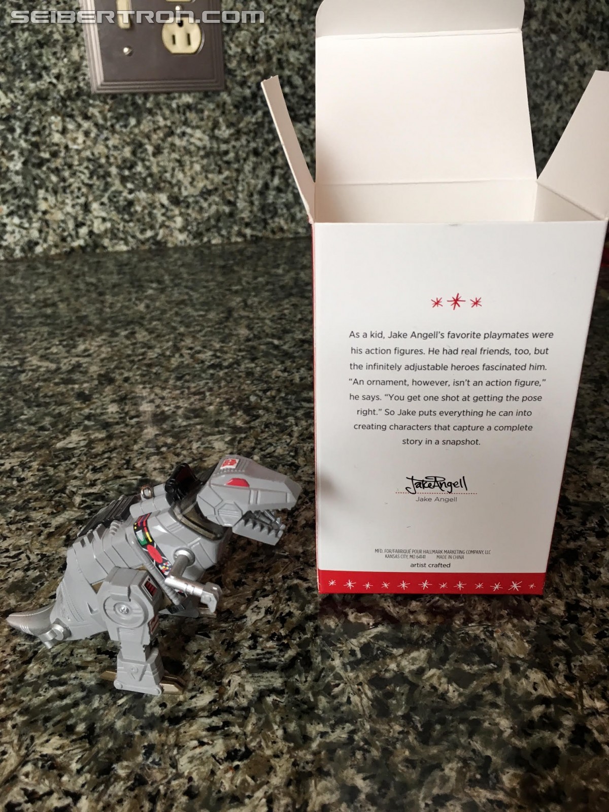 Transformers News: Hallmark Transformers G1 Grimlock Ornament Released