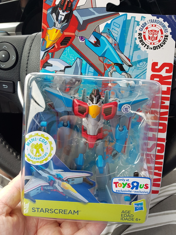 Transformers News: In-Hand Images - Transformers Robots in Disguise Warrior Class Starscream