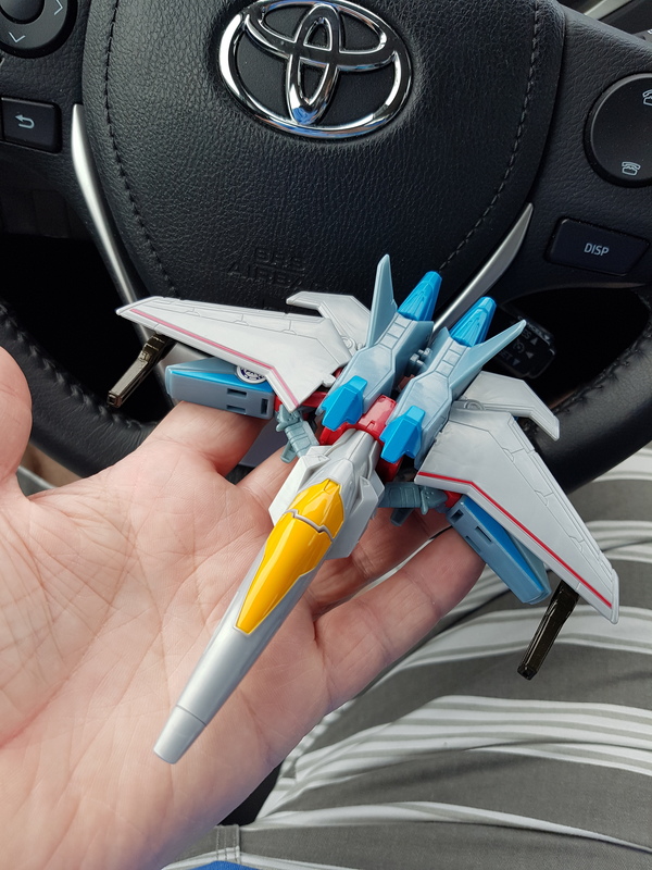 Transformers News: In-Hand Images - Transformers Robots in Disguise Warrior Class Starscream