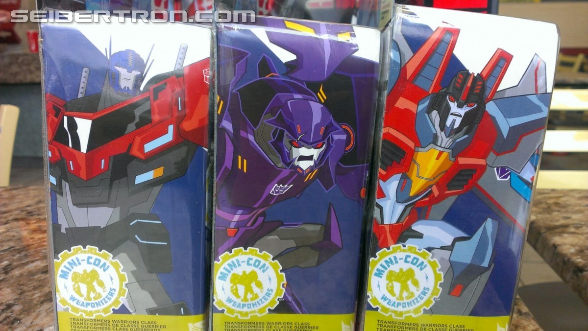 Transformers News: Box Assortment and Clearer Box Images of Exclsuive Transformers Robots in Disguise Starscream