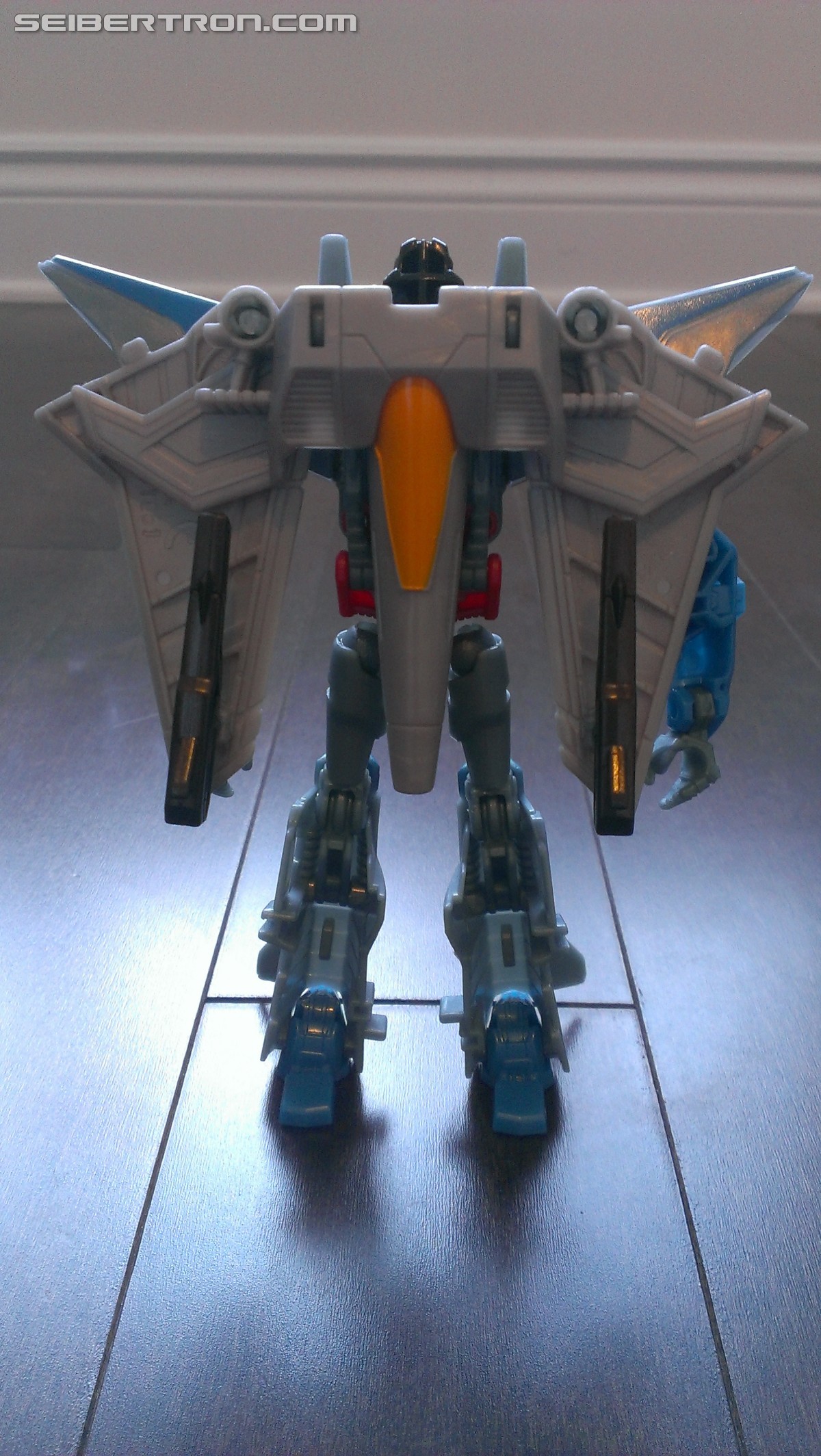 Transformers News: A Ton of New Images of the New Robots in Disguise Exclusive Starscream Warrior Figure with Review
