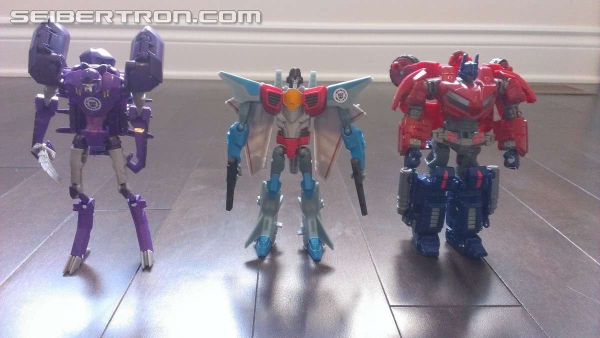 Transformers News: A Ton of New Images of the New Robots in Disguise Exclusive Starscream Warrior Figure with Review
