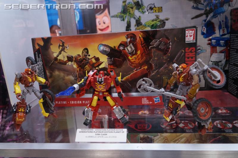 Transformers News: 2016 Generations Platinum Edition Display: Prime vs Megatron, Autobot Heroes, Planet of Junk Transformers News: 2016 Generations Platinum Edition Display: Prime vs Megatron, Autobot Heroes, Planet of Junk