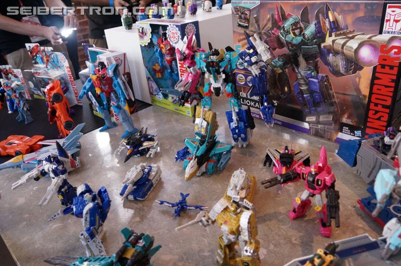 Transformers News: San Diego Comic Con Transformers Generations Combiner Wars Liokaiser Gallery #SDCC Transformers News: San Diego Comic Con Transformers Generations Combiner Wars Liokaiser Gallery #SDCC