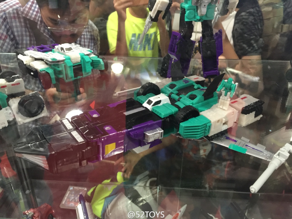 Transformers News: Better Looks at Transformers Titans Return Leader Class Sixshot