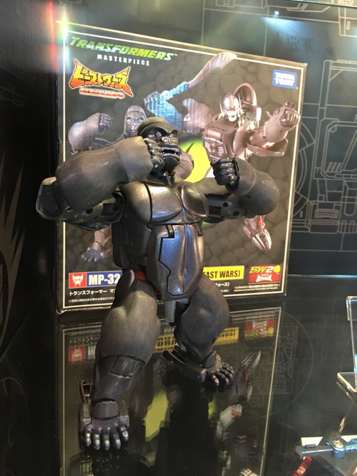 Transformers News: Ani-Com and Games Hong Kong 2016 Images: Transformers Masterpiece, Titans Return and More