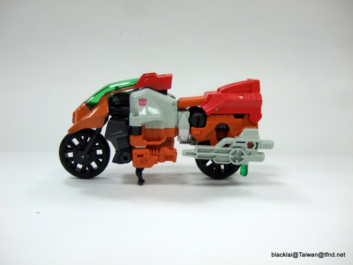 Transformers News: Re: Transformers Generations Combiner Wars Discussion Thread