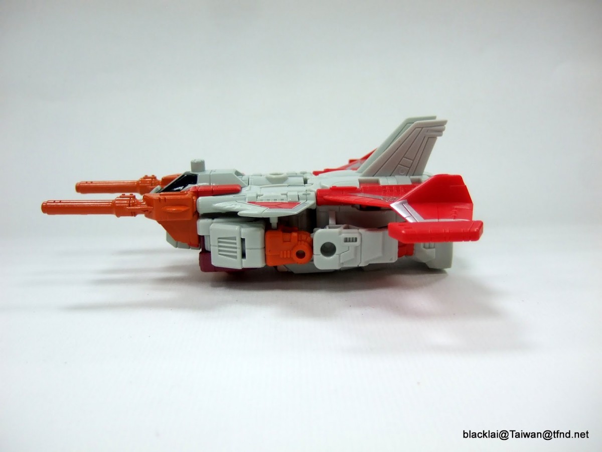 Transformers News: Re: Transformers Generations Combiner Wars Discussion Thread