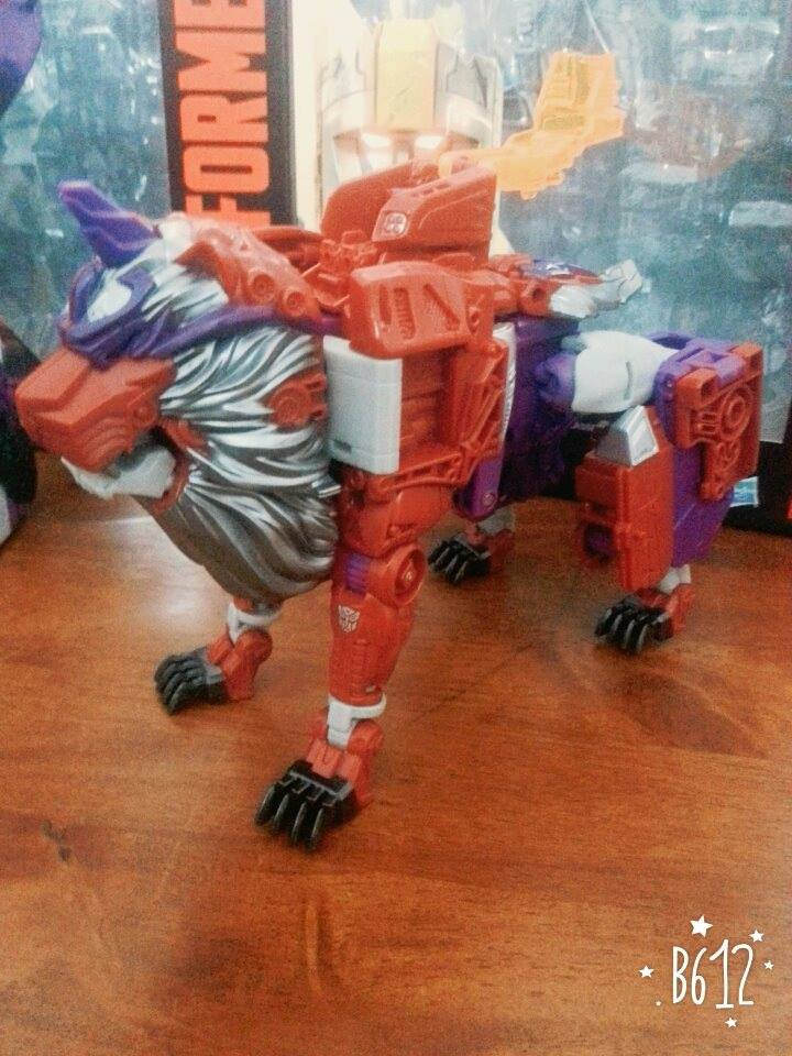 Transformers News: In-Hand - Transformers Titans Return Alpha Trion