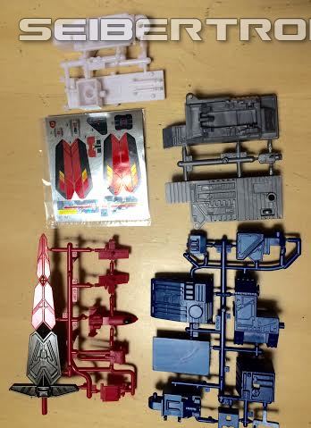 Transformers News: In Hand Images of Kabaya Transformers DX Fortress Maximus Metallic Version
