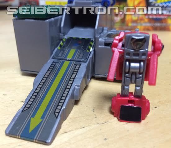 Transformers News: A Ton of In Hand Images of a Completed 2016 Kabaya Transformers DX Fortress Maximus Transformers News: A Ton of In Hand Images of a Completed 2016 Kabaya Transformers DX Fortress Maximus